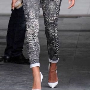 Rag & Bone Feather Print Legging Jeans